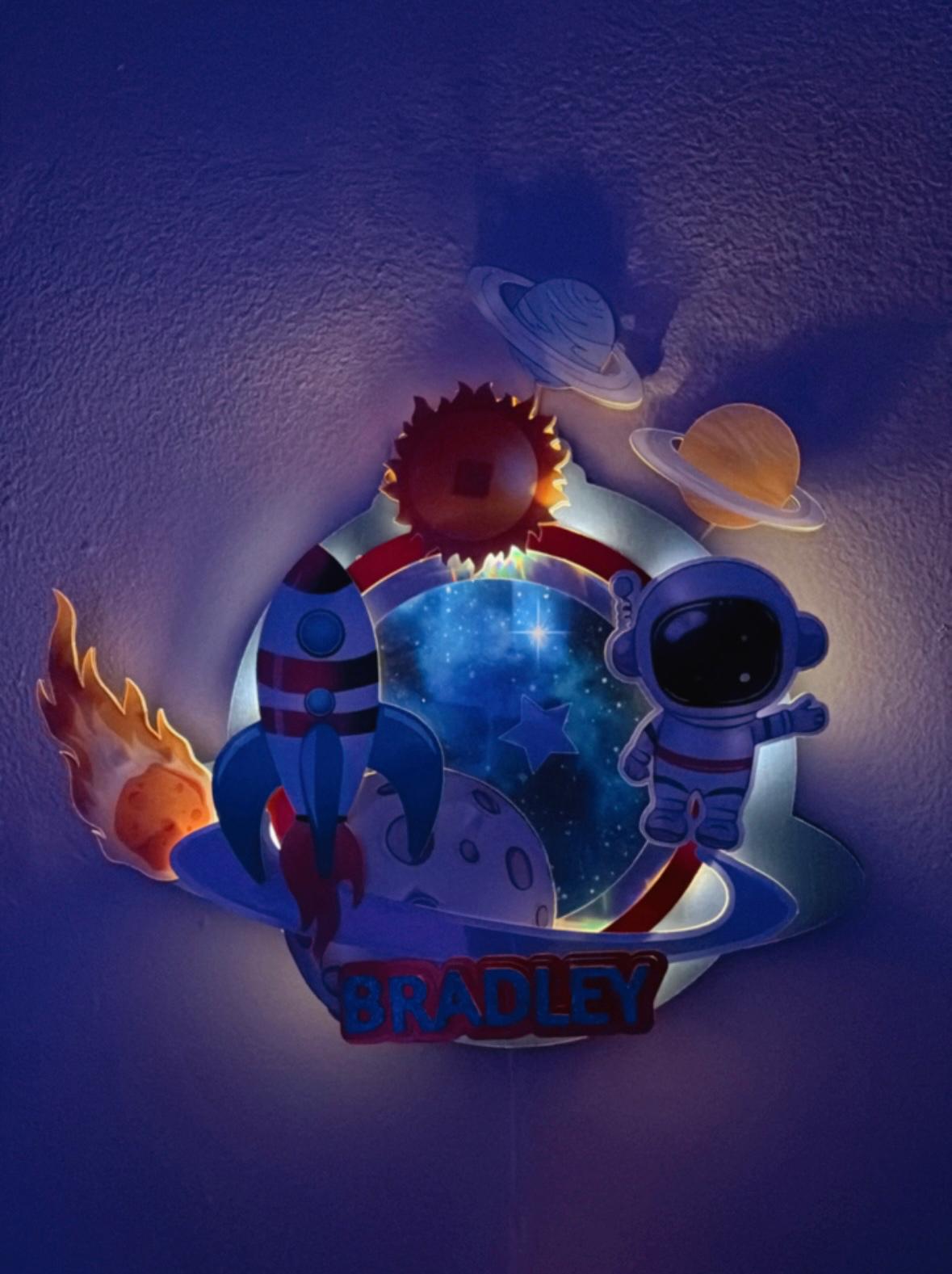 BOY OR GIRL 3D CAKE TOPPER CHOOSE YOUR THEME WITH LED
